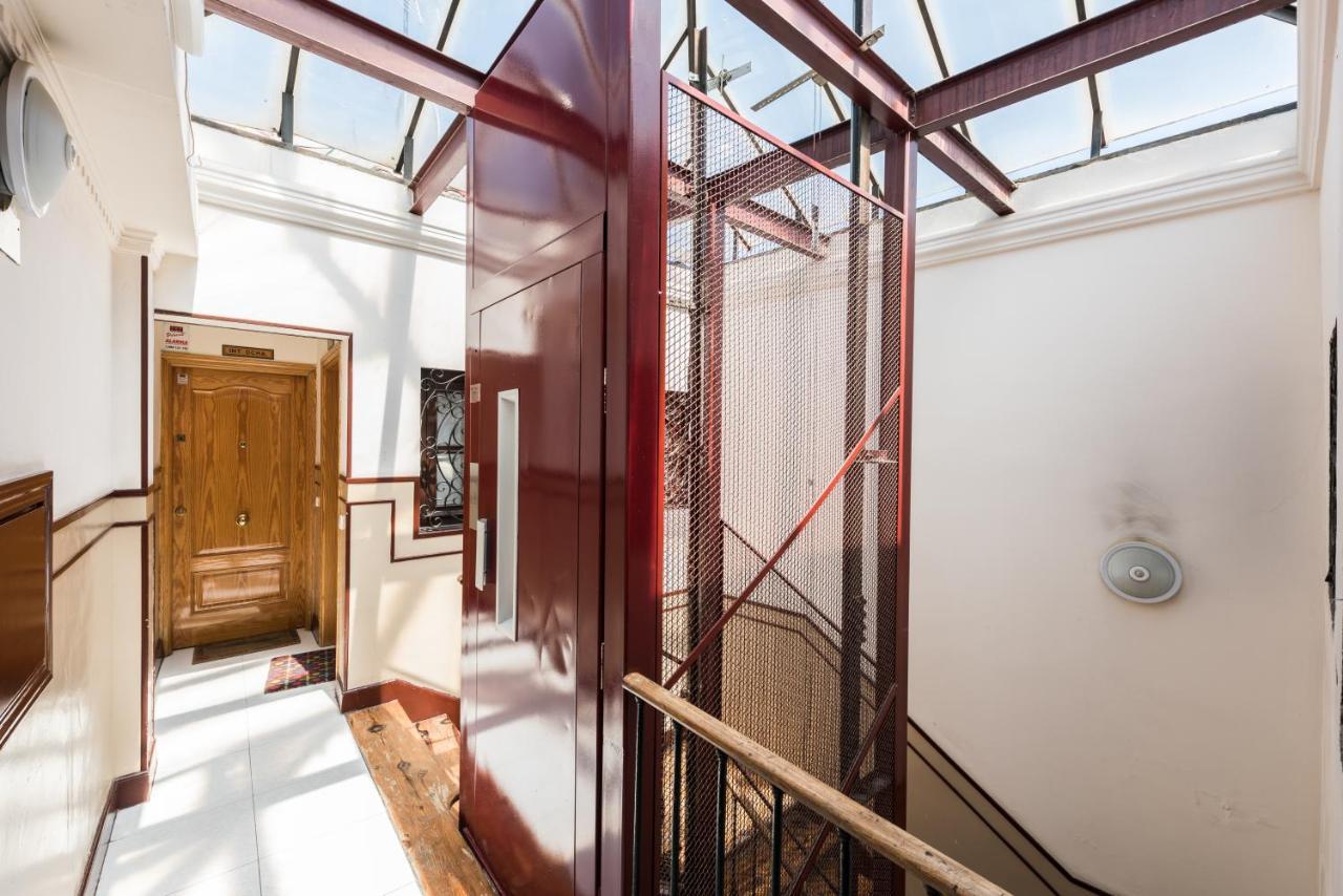 El Refugio De Barcelo Apartment Madrid Exterior photo